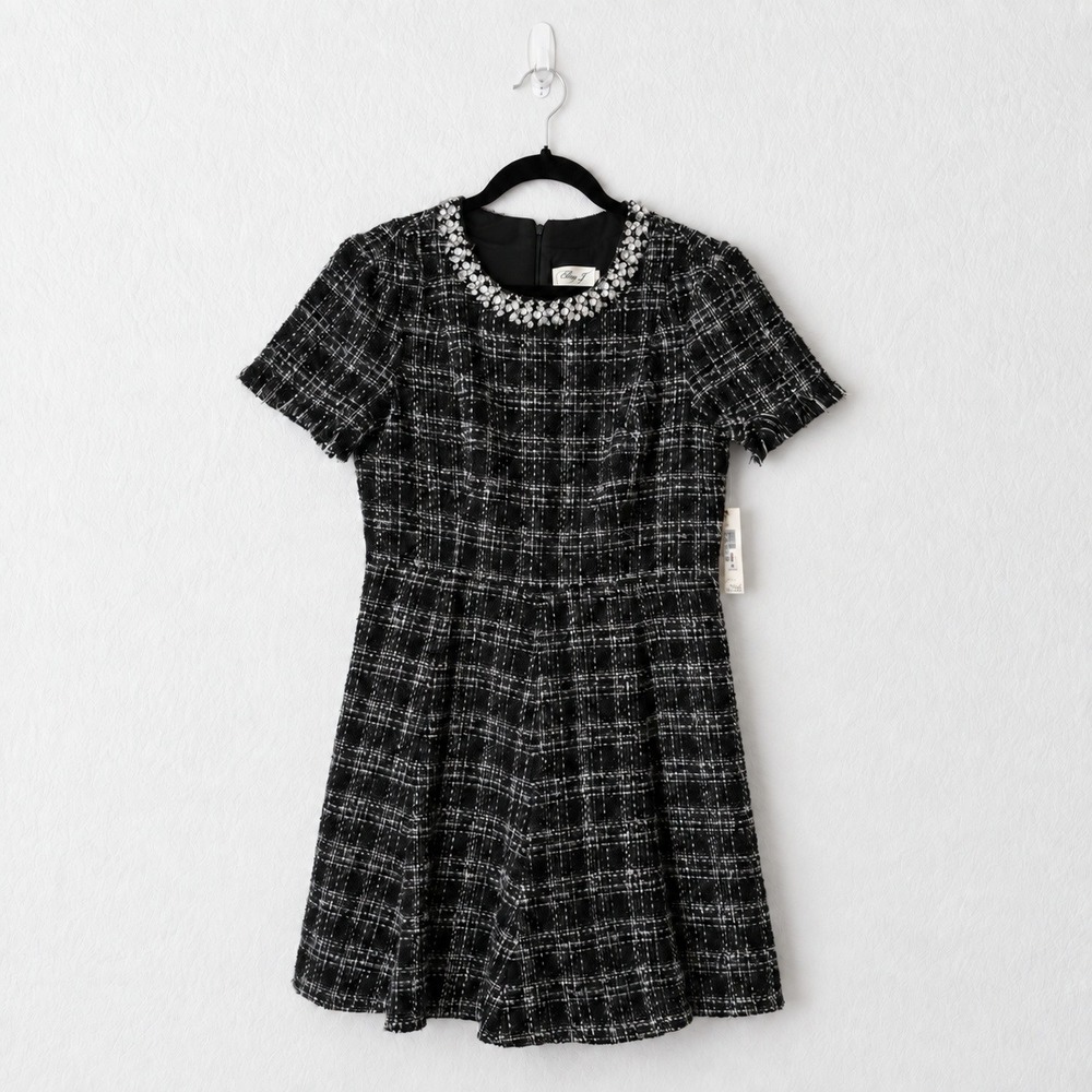 Eliza J Dress Size 12 NWT Black White Tweed Rhinestone Jewel Neck Fit Flare